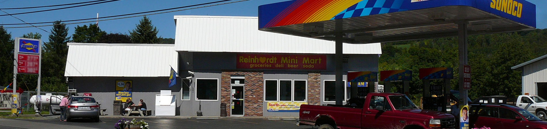 Reinhardt Minimart exterior and fuel pumps
